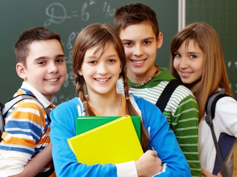 So sánh điểm IELTS khi du học Anh và một số nước khác